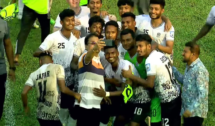 বসুন্ধরা কিংসকে হারিয়ে ফাইনালে মোহামেডান