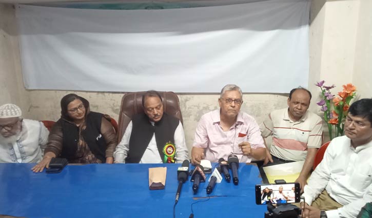 মুন্সীগঞ্জে কৃষক লীগের সম্মেলনে সংঘর্ষ মুন্সীগঞ্জে কৃষক লীগের সম্মেলনে সংঘর্ষ