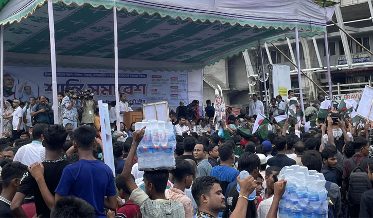 বিএনপির ষড়যন্ত্রের বিরুদ্ধে আ.লীগ নেতাদের মাঠে থাকার প্রত্যয় 