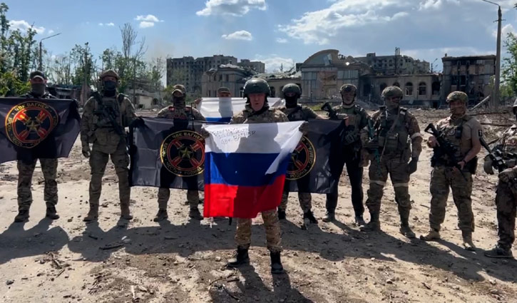 বাখমুত দখলের দাবি রাশিয়ার ভাড়াটে সেনাদের