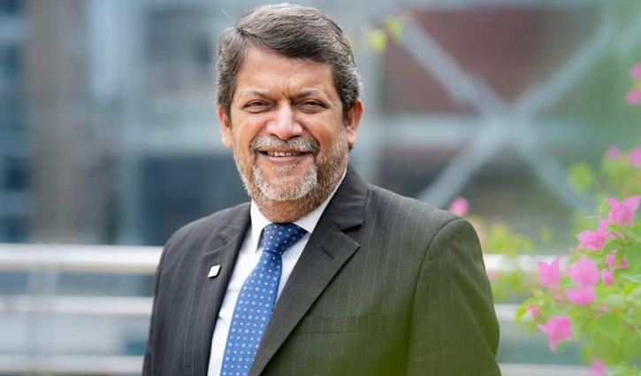 আজম খানের অভিনয়ের ৮ বছর 