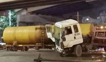 Oil tanker-lorry collision kills one in Chattogram