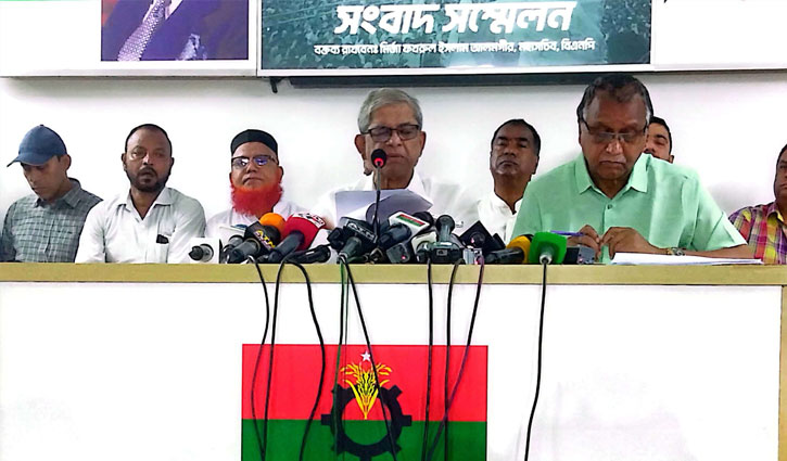 বিএনপি নেতাদের নির্বাচনে অংশ নিতে চাপ দিচ্ছে গোয়েন্দা সংস্থা: ফখরুল