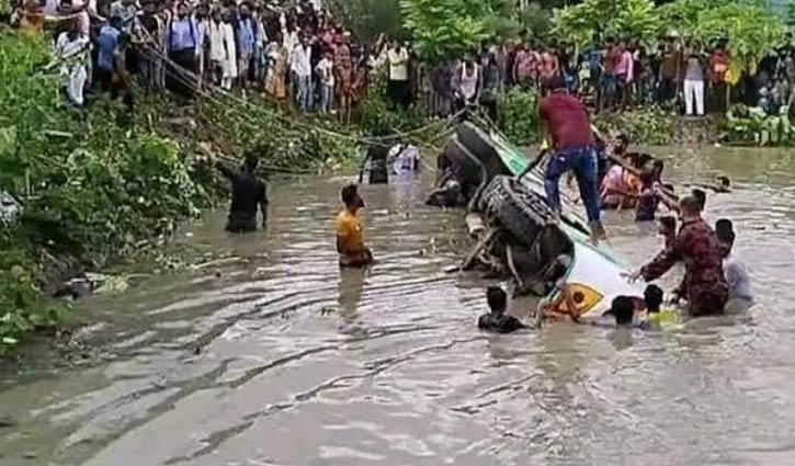 ঝালকাঠির বাস দুর্ঘটনায় কোনো মামলা হয়নি, আহতরা শঙ্কামুক্ত 