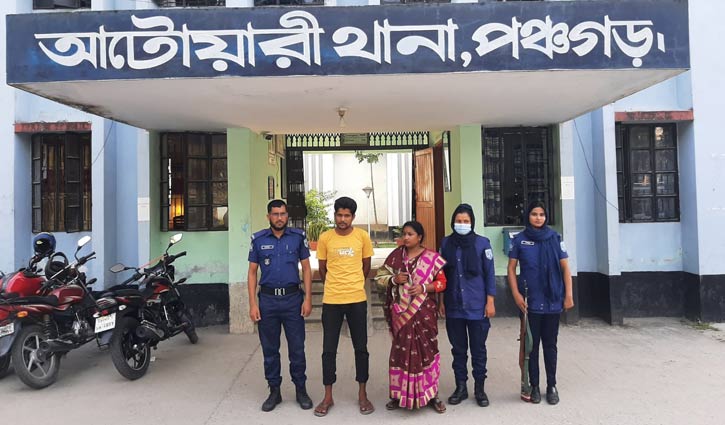 মাদক মামলায় নারী ইউপি সদস্যসহ গ্রেপ্তার ২