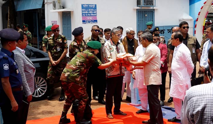 স্বাধীন নির্বাচন কমিশন নিরপেক্ষ নির্বাচন করবে: রাষ্ট্রপতি