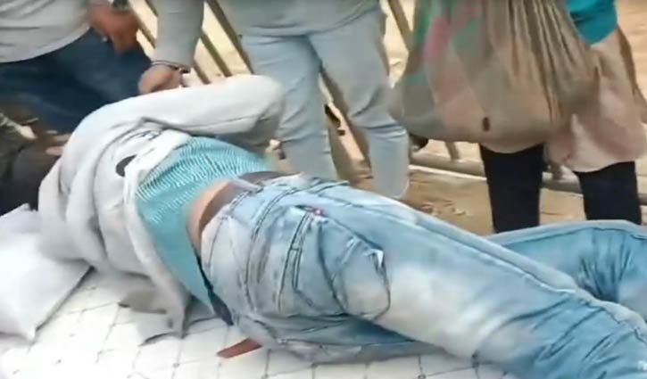 গাজীপুরে ট্রাকে ধাক্কা দিলো ট্রেন, আহত ৫ 