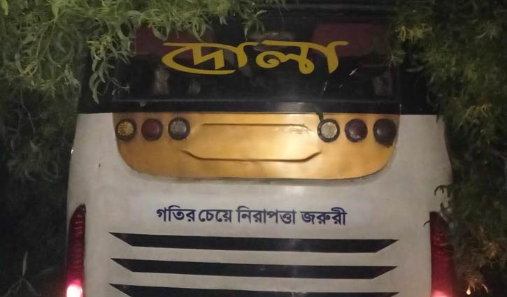 গোপালগঞ্জের বাস-ট্রলির সংঘর্ষে নিহত ২, 