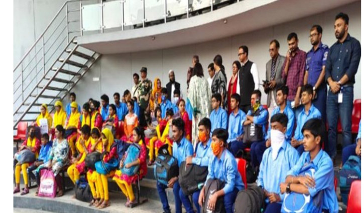 ভারতে পাচার হওয়া ৪২ বাংলাদেশিকে হস্তান্তর