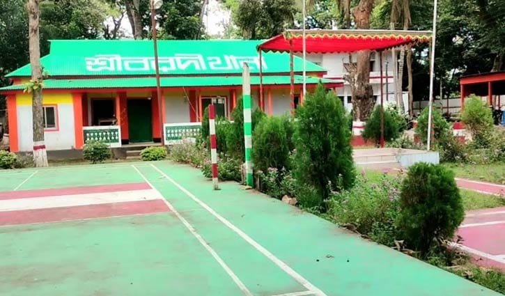 শেরপুরে মোটরসাইকেল দুর্ঘটনায় নিহত ২