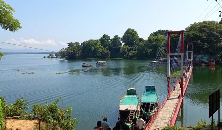 মৌসুমের শুরুতেই পর্যটকশূন্য রাঙামাটি