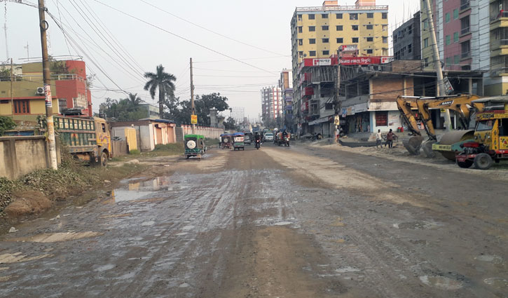 কুষ্টিয়ায় চার লেন প্রকল্পের কাজ বন্ধ, ভোগান্তি চরমে