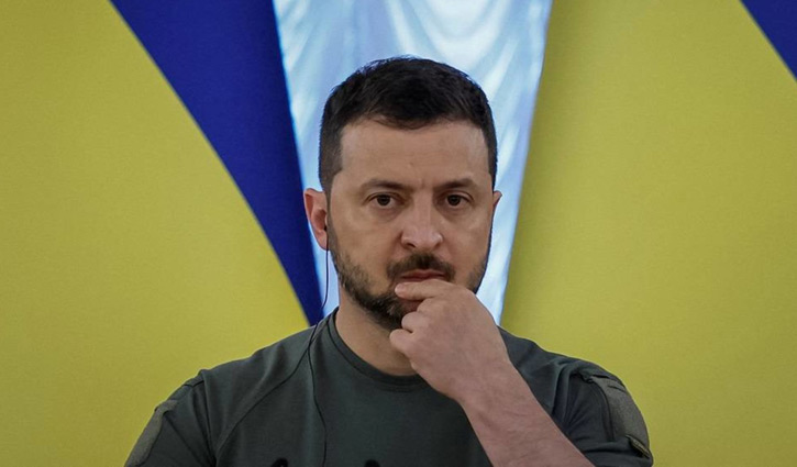 বিশ্বটা কুকুরের হলে সঙ্কট হয়তো কাটতো: জেলেনস্কি
