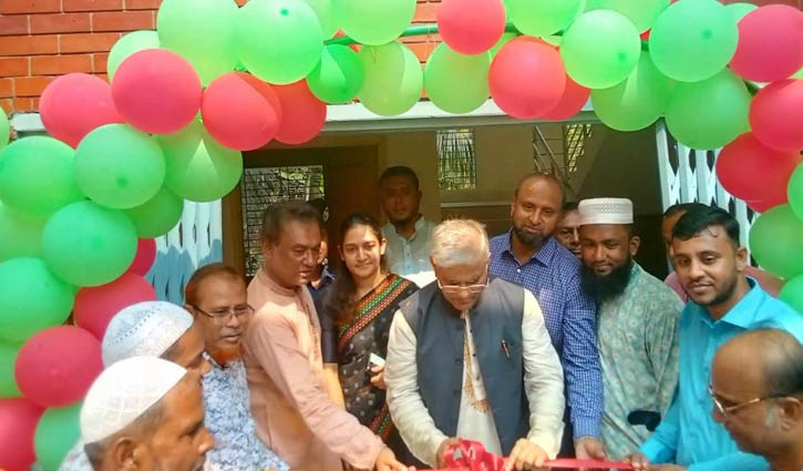 ‘কৃষকদের আরও সম্ভাবনাময় করে তুলতে কাজ করা হচ্ছে’