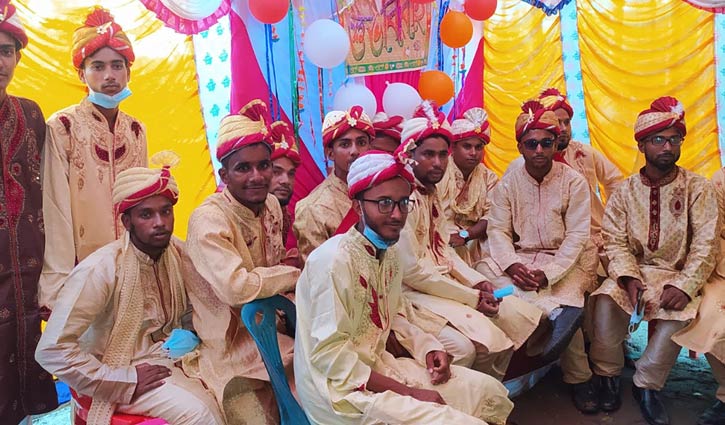 কনের বাড়িতে ২০ বর!