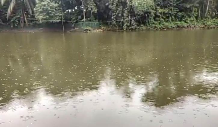 ঘূর্ণিঝড় হামুনের প্রভাব: কুয়াকাটায় উত্তাল বঙ্গোপসাগর