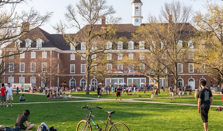 এক বছরে যুক্তরাষ্ট্রে গেছেন সাড়ে ১৩ হাজার বাংলাদেশি শিক্ষার্থী