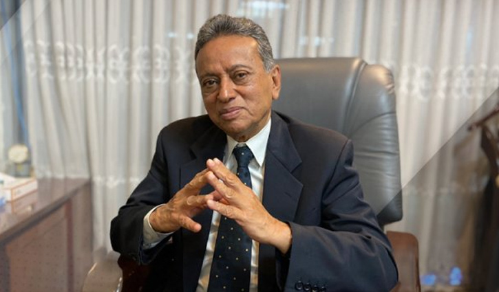 আদালতে আমীর খসরু, ১০ দিনের রিমান্ড আবেদন