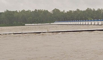Teesta flowing 25cm above danger level