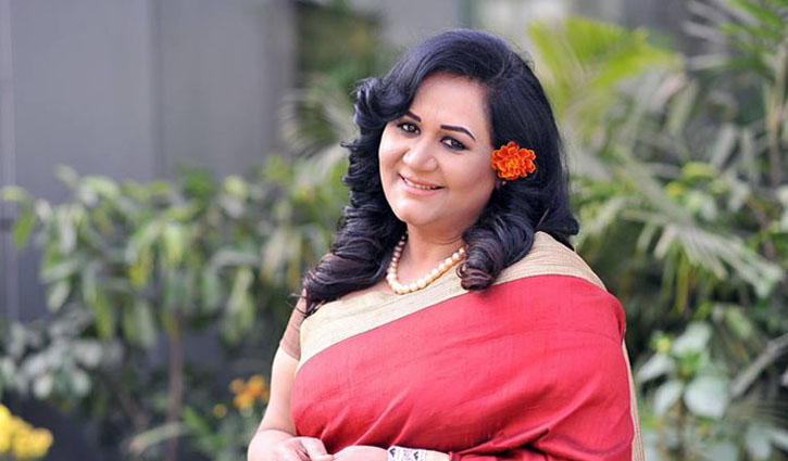 আমি খুবই বিপদে পড়েছি: ফাহমিদা নবী