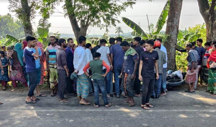 ঝিনাইদহে ট্রাকের চাকা খুলে মোটরসাইকেলকে ধাক্কা, নিহত ১ 