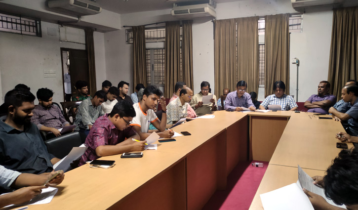 বিশ্ববিদ্যালয় শিক্ষকদের মধ্য থেকেই কোষাধ্যক্ষ চায় জবিশিস 