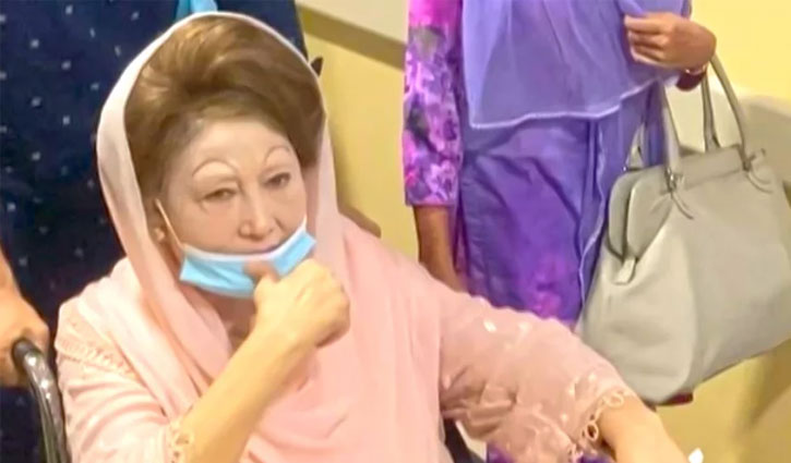 সিসিইউ থেকে কেবিনে খালেদা জিয়া