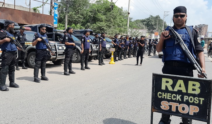গাজীপুরে বিশেষ রোবাস্ট প্যাট্রল ও চেকপোস্ট মোতায়েন করেছে র‍্যাব