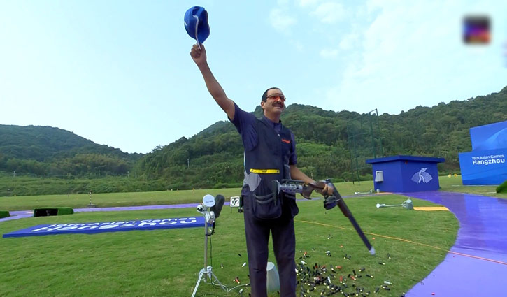 ৬০ বছর বয়সে ৬০ শ্যুটে স্বর্ণ জিতে আব্দুল্লাহর বিশ্বরেকর্ড