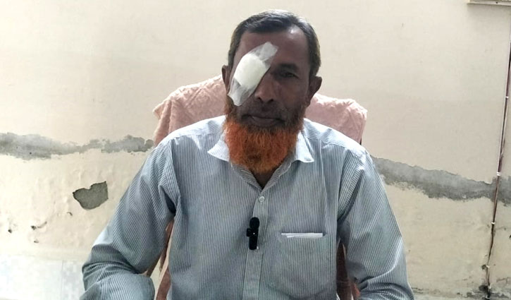 পাবনায় নিয়োগ কেন্দ্র করে প্রধান শিক্ষককে মারধরের অভিযোগ