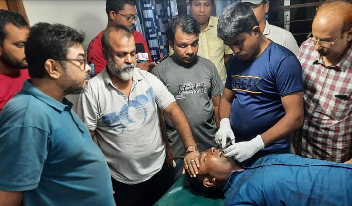 ঝিনাইদহে সাংবাদিককে মারধরের অভিযোগ