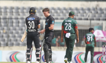 New Zealand set 255-run target for Bangladesh