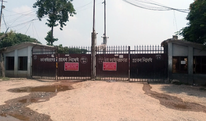 Export-import thru’ Hili land port halted