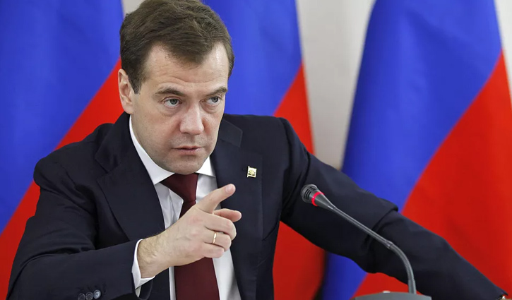 ইউক্রেনের আরো অঞ্চল সংযুক্তির হুমকি দিলেন মেদভেদেভ