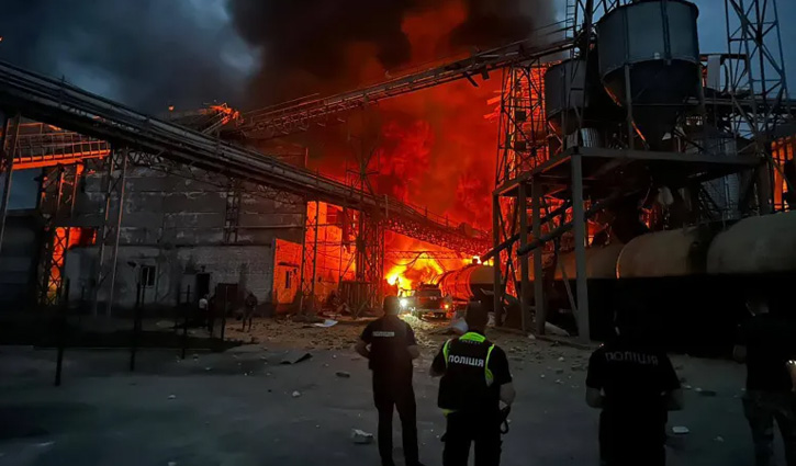 এক রাতে ১৭টি রুশ ড্রোন ধ্বংসের দাবি ইউক্রেনের