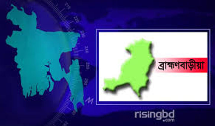 এমপির মনোনীত প্রার্থী বলে ‘ভোট দেওয়ার চাপ’