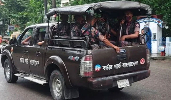 উপজেলা নির্বাচন: আইনশৃঙ্খলা রক্ষায় ৪১৮ প্লাটুন বিজিবি মোতায়েন