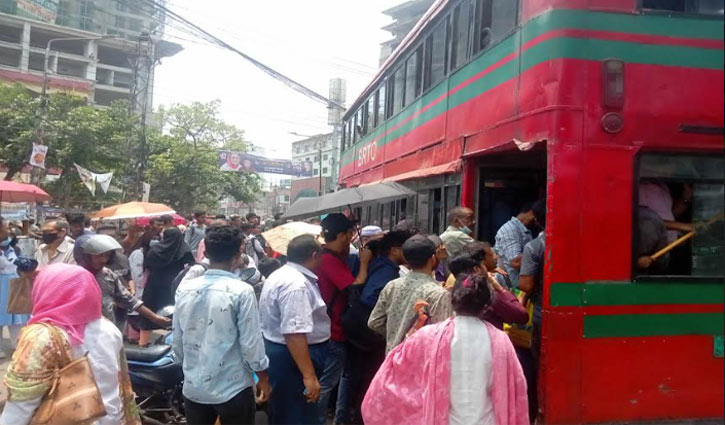 পরিবহন ধর্মঘট, চরম দুর্ভোগে চট্টগ্রামের মানুষ