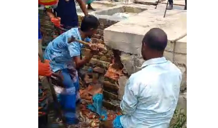 3 die inhaling toxic gas inside septic tank in B’baria