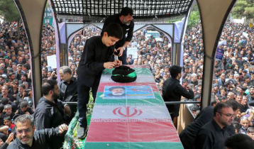 Raisi to be buried in Mashhad
