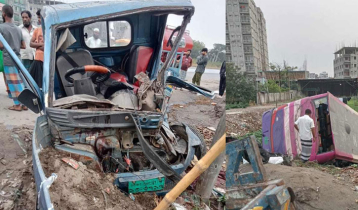 Two killed in Jatrabari road crash