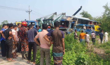 5 killed in Comilla bus plunge