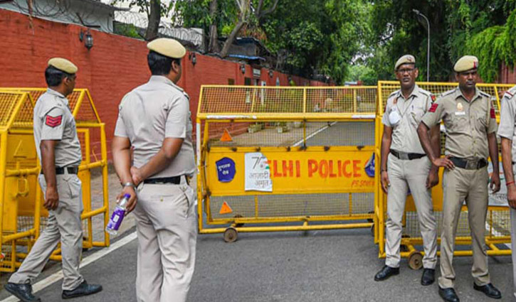 Delhi hospitals get bomb threat emails again