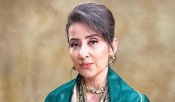 মানুষ কষ্টের সময় পাশে থাকে না: মনীষা কৈরালা