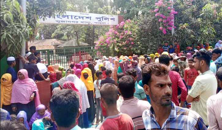 চেয়ারম্যান প্রার্থী শাহীনের মুক্তির দাবিতে সুজানগর উত্তাল   