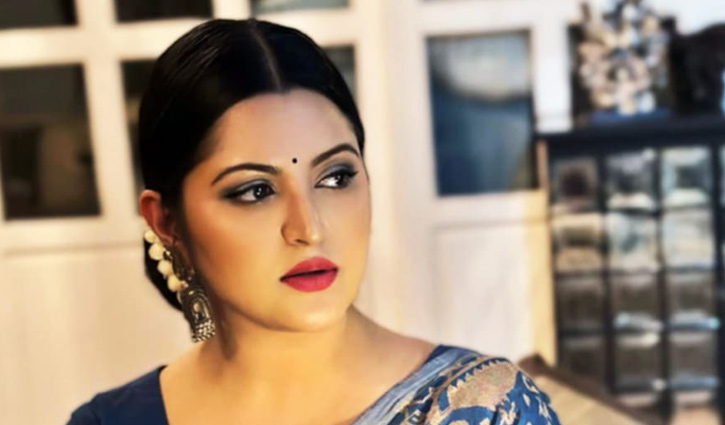 বুকের ভেতরে দুমড়ে-মুচড়ে যাচ্ছে: পরীমণি