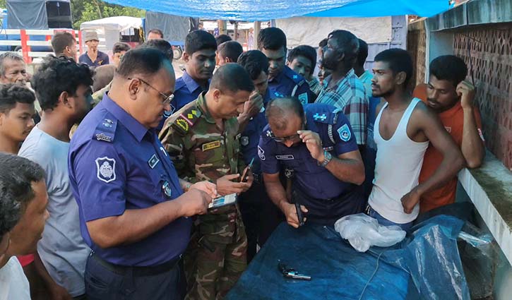 খেলনা পিস্তল নিয়ে তোলপাড়