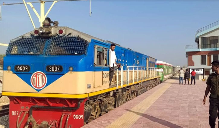 Inter-city train service on Dhaka-Ctg-Cox’s Bazar resumes