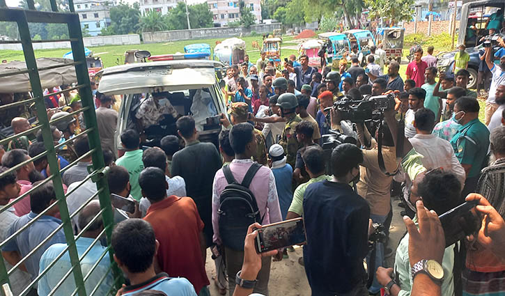 দাফনের ৪৪ দিন পর আন্দোলনে নিহত সাজ্জাদের লাশ উত্তোলন