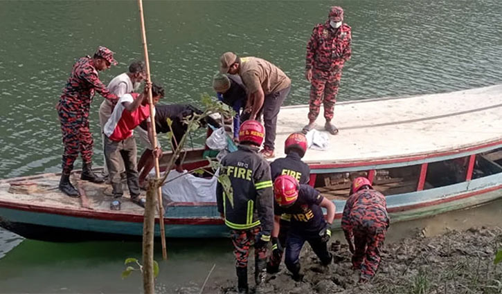 ৪২ ঘণ্টা পর রাঙামাটির নদীতে মিলল নিখোঁজ ২ পর্যটকের লাশ